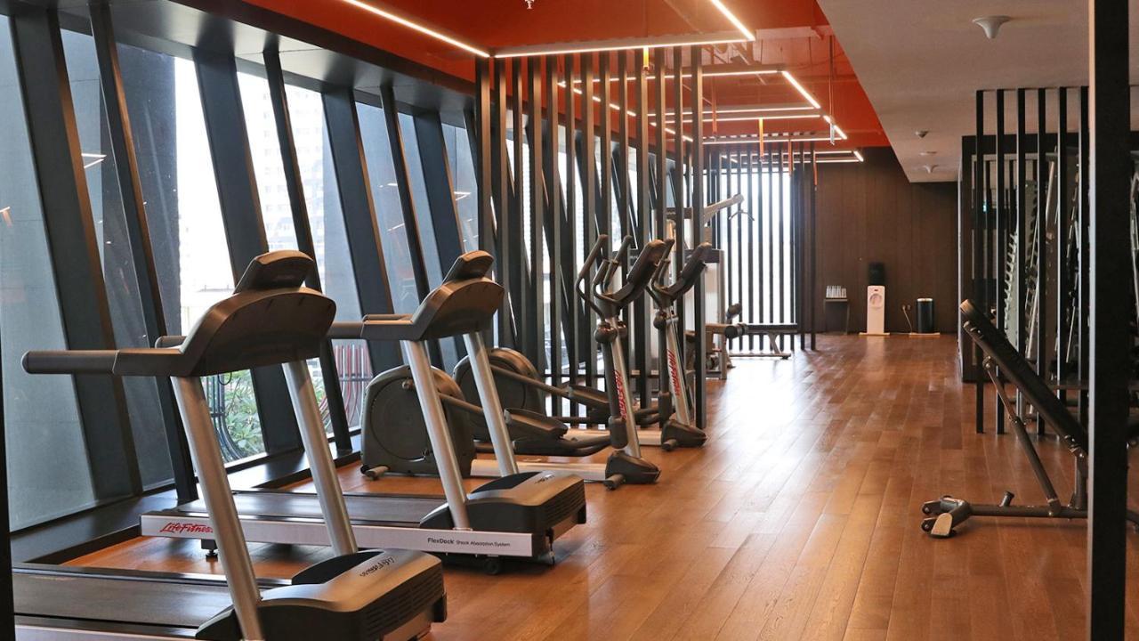 فندق Oakwood Makati Avenue ماكاتي المظهر الخارجي الصورة
