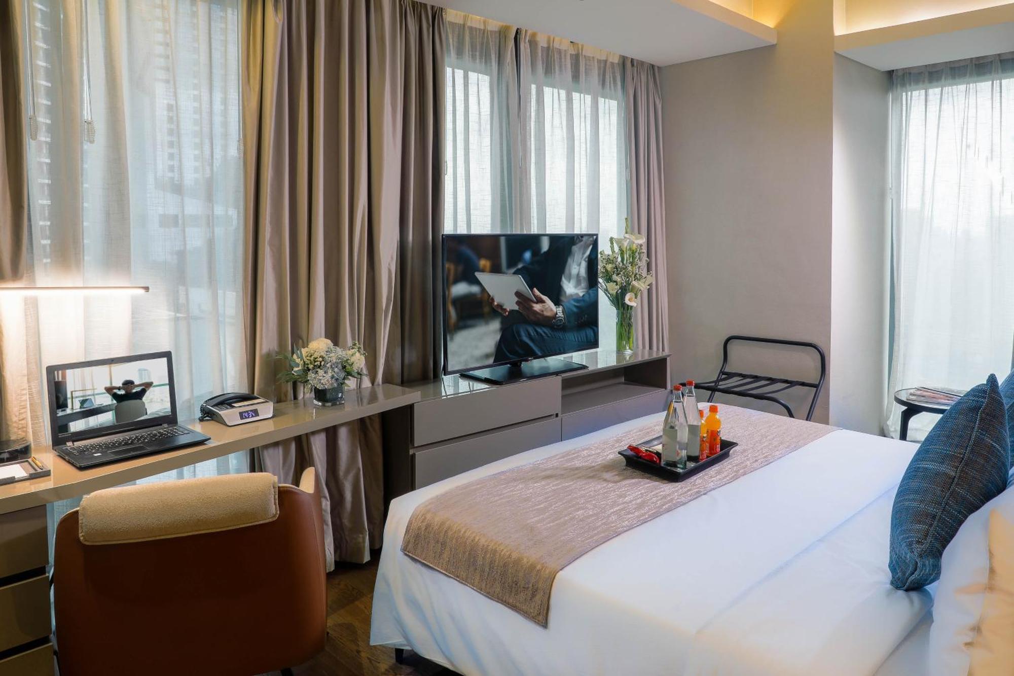 فندق Oakwood Makati Avenue ماكاتي المظهر الخارجي الصورة