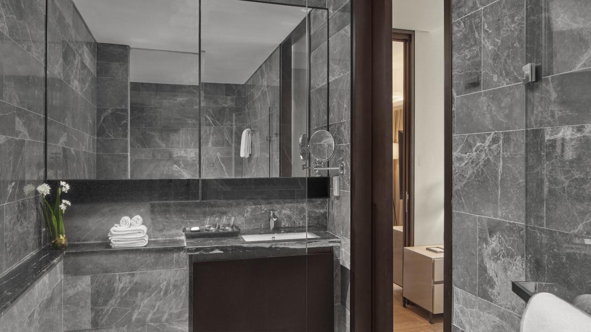 فندق Oakwood Makati Avenue ماكاتي المظهر الخارجي الصورة