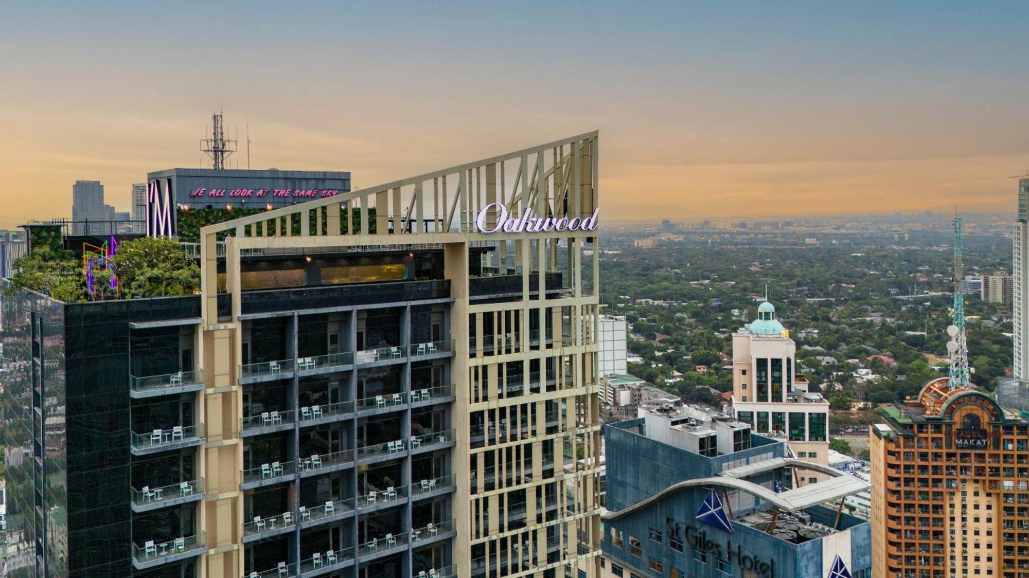 فندق Oakwood Makati Avenue ماكاتي المظهر الخارجي الصورة